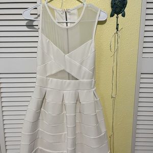 Size: 3 homecoming dress (white)
